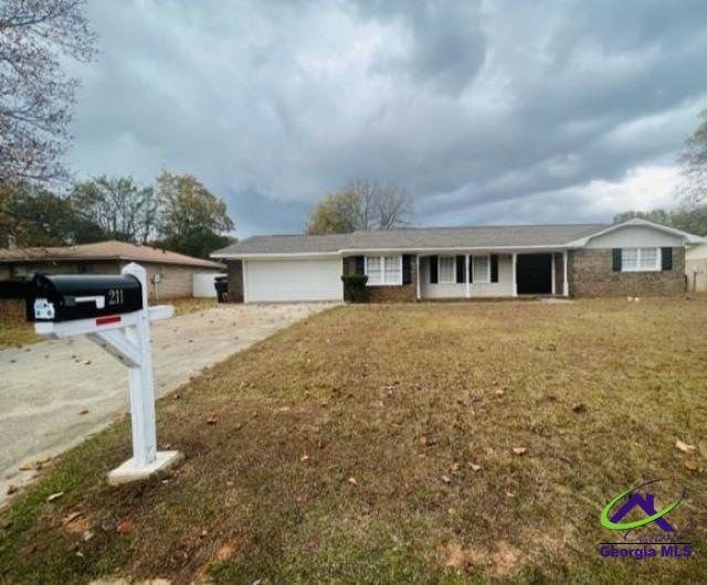 211 Gawin Dr, Warner Robins, GA 31093 - photo 1