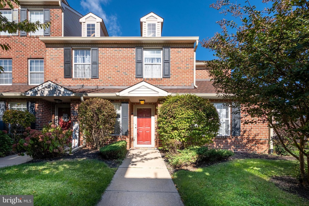 1531 Thomas Jefferson Ct unit 1531, Mays Landing, NJ 08330 - photo 1