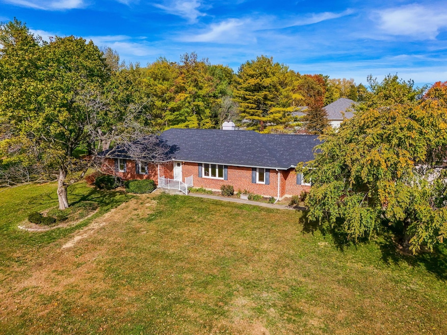 242 Miller Dr, Urbana, OH 43078 - photo 1