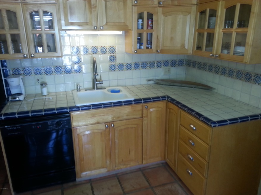 2802 E 10th St, Tucson, AZ 85716 - photo 1