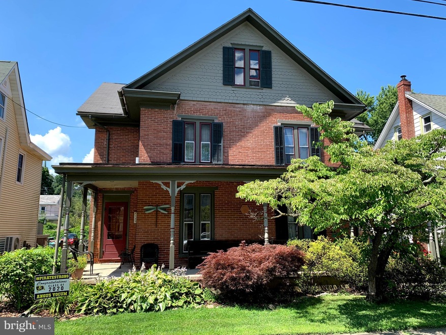 127 Maplewood Rd, Riegelsville, PA 18077 - photo 1