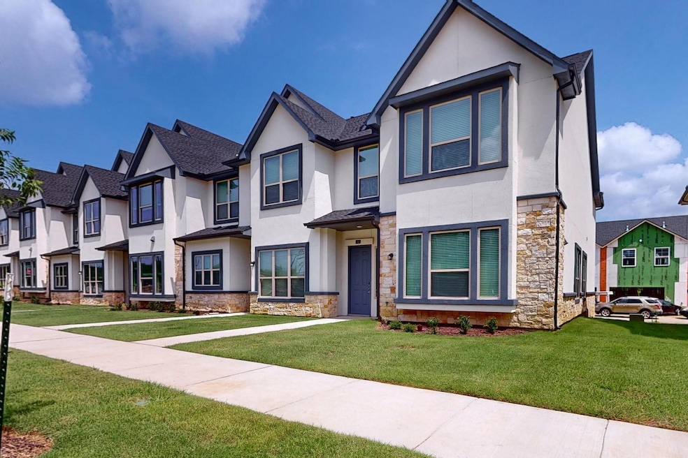 For Rent $2,600/month • Co-Listing Agent