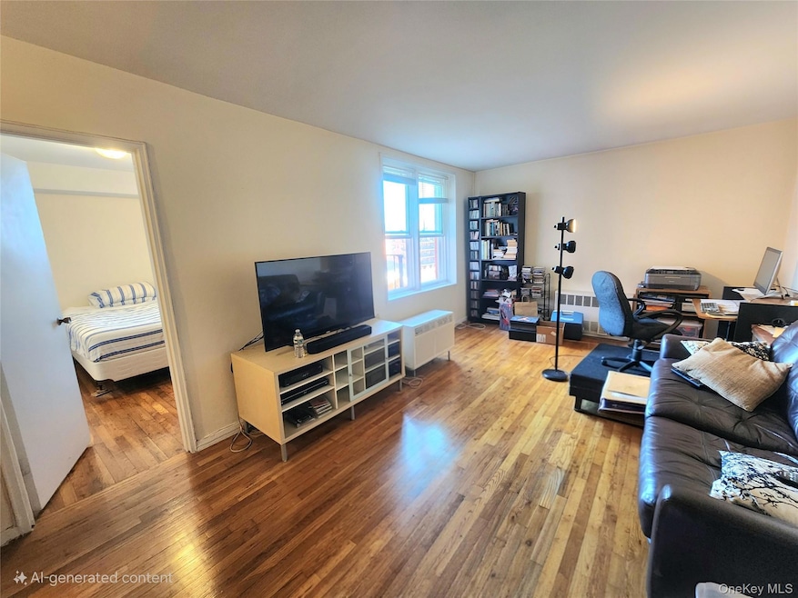 50-22 40th St unit 5A, Sunnyside, NY 11104 - photo 1