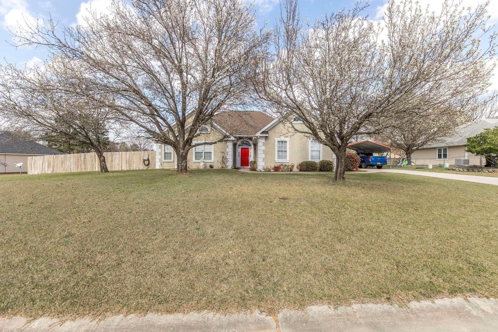 1199 Camden Ct, Warner Robins, GA 31088 - photo 1