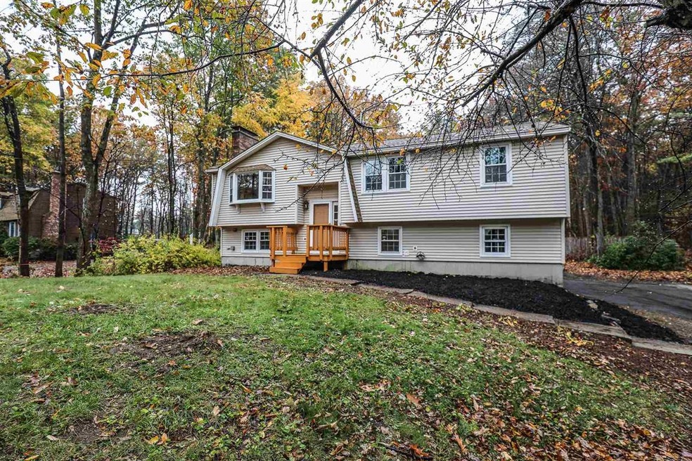 10 Emerald Dr, Derry, NH 03038 - photo 1