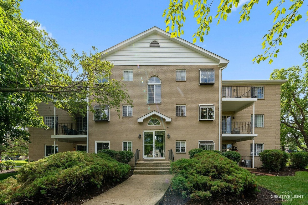 1258 Chalet Rd unit 104, Naperville, IL 60563 - photo 1