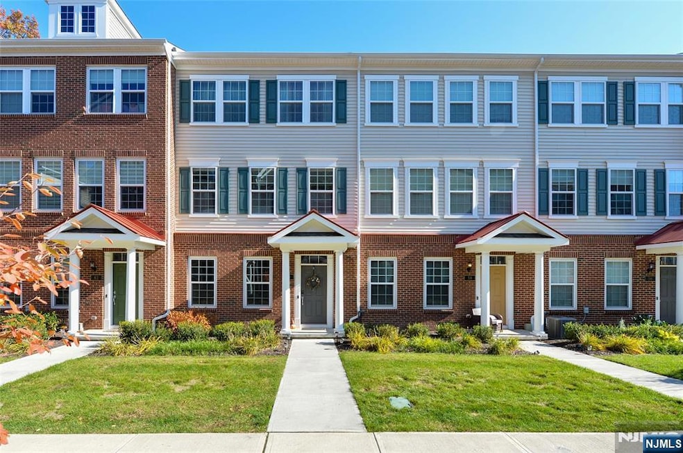 For Rent $4,750/month