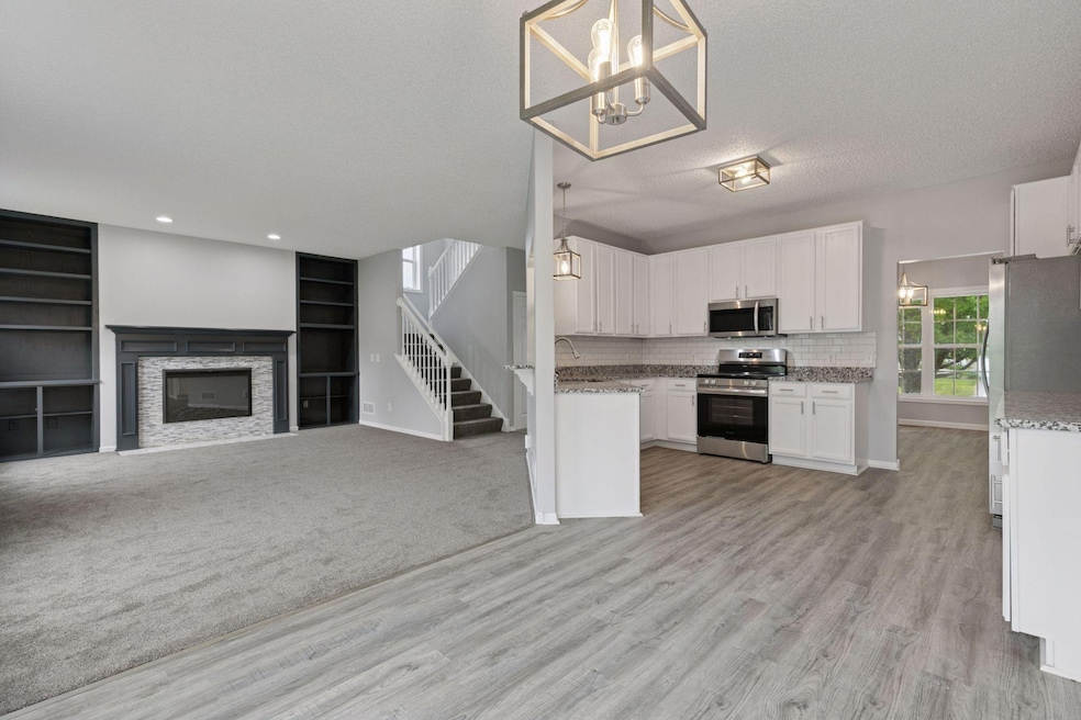 For Sale $535,900 • Co-Listing Agent