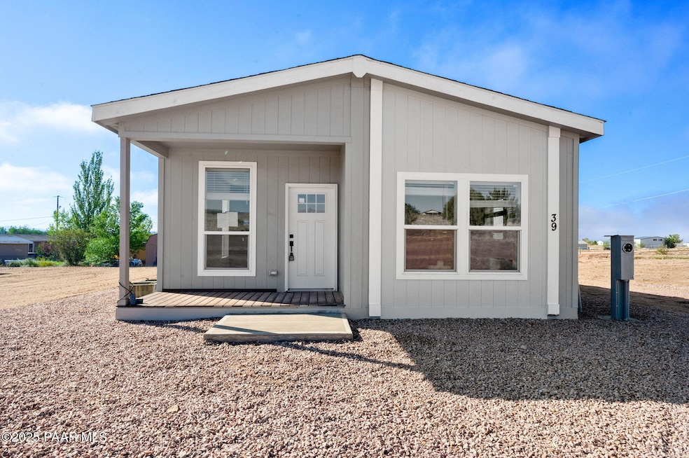 39 E Abra Rd, Paulden, AZ 86334 - photo 1