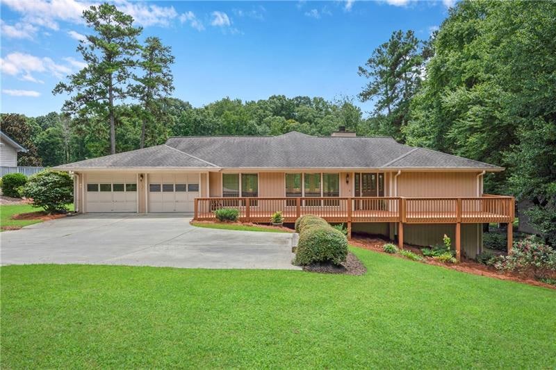 1378 Little Willeo Rd, Marietta, GA 30068 - photo 1