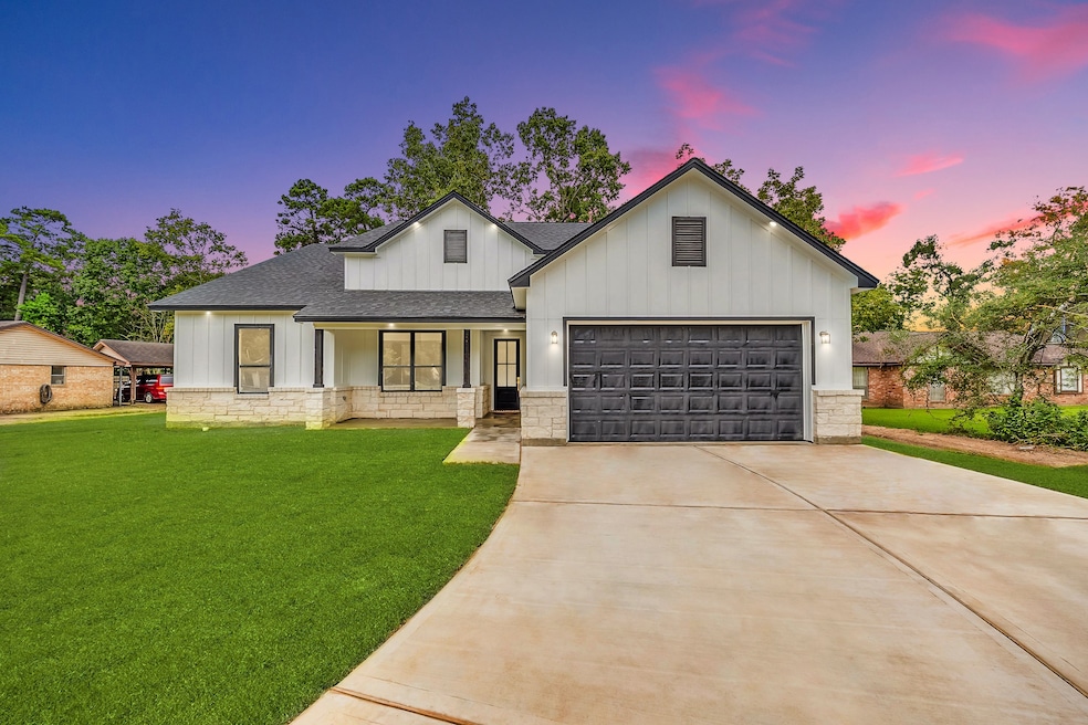 For Sale $495,000 • Co-Listing Agent