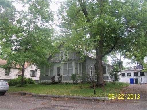 47 Lawnwood St, Springfield, MA 01119 - photo 1