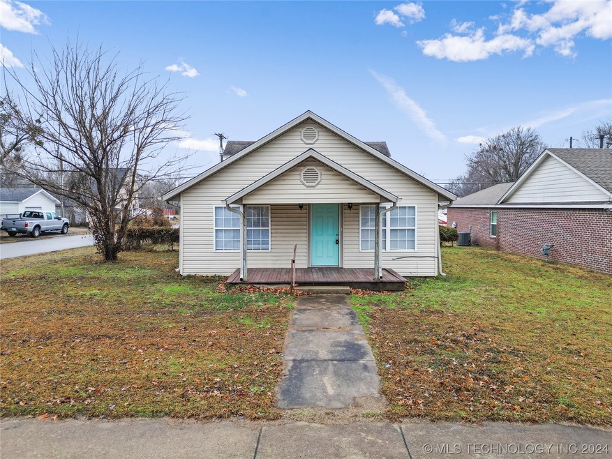 333 E Will Rogers Blvd
