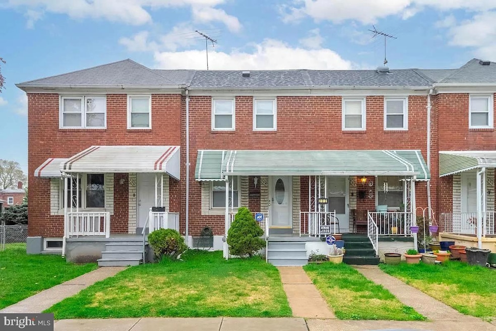 204 Kingston Rd, Middle River, MD 21220 - photo 1