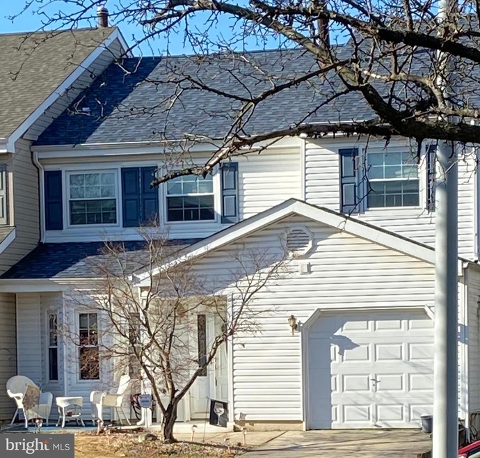 22 Hancock St, Swedesboro, NJ 08085 - photo 1