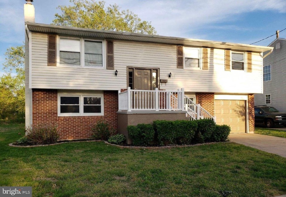 1661 Swedesboro Ave, Paulsboro, NJ 08066 - photo 1