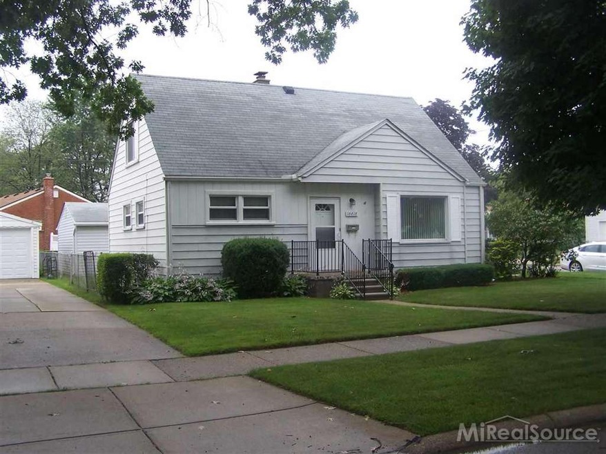 16616 Sarmorr St, Roseville, MI 48066 - photo 1