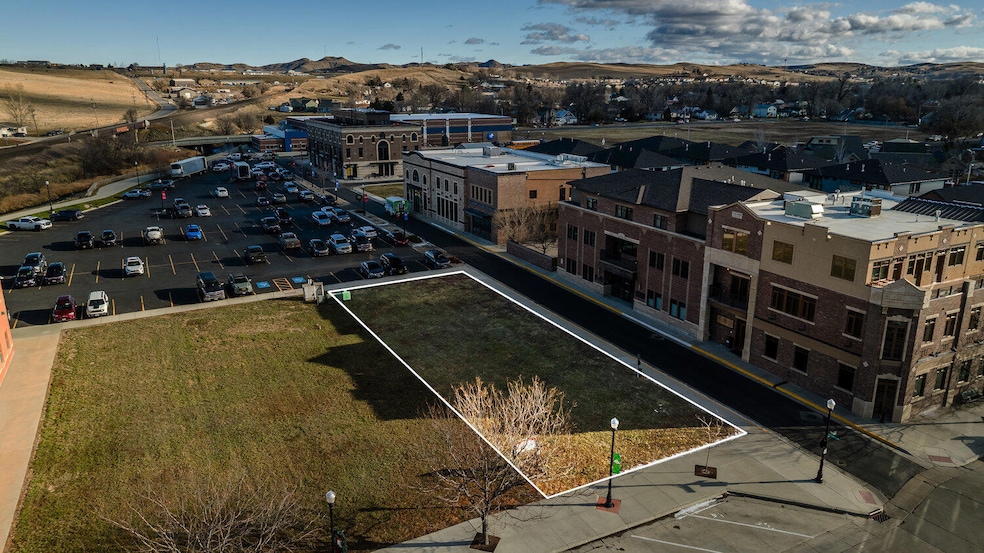 165 N Connor St, Sheridan, WY 82801 - photo 1