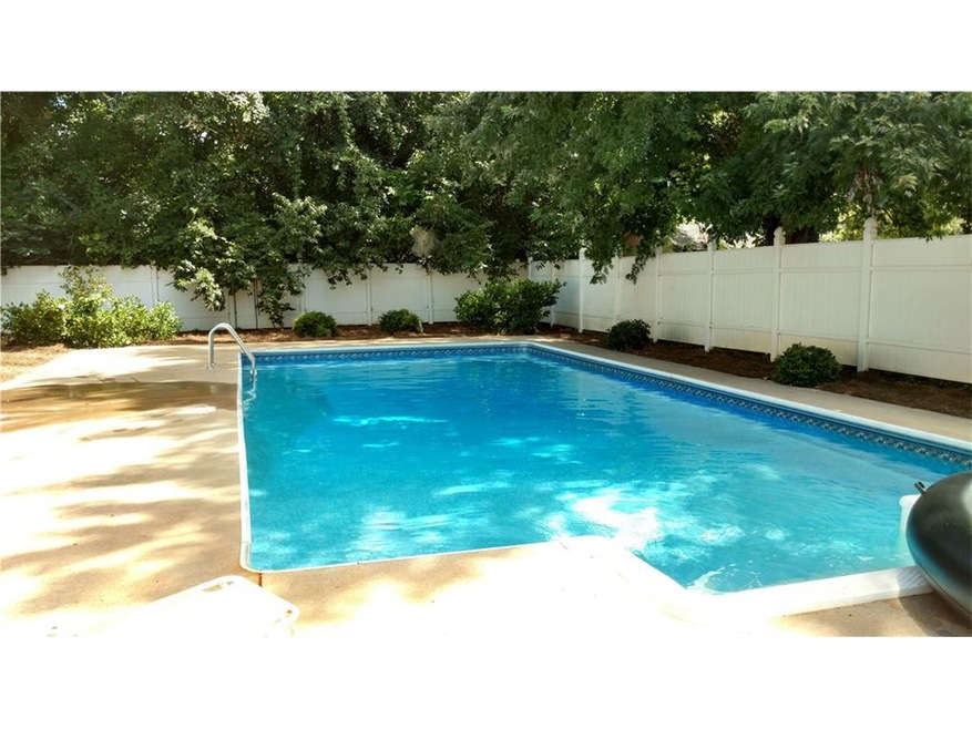In ground pool --  it is lots of fun, just ask my 