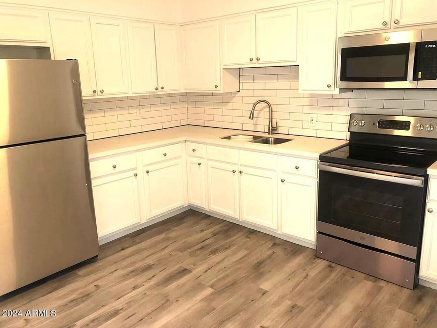 1812 N 26th Place unit 1, Phoenix, AZ 85008 - photo 1