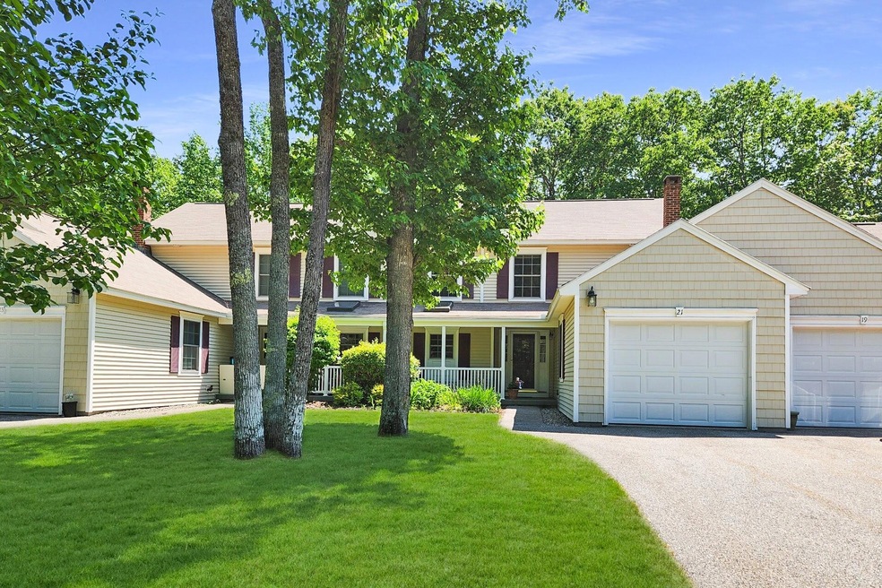 21 Cambridge Ct, Kennebunk, ME 04043 - photo 1