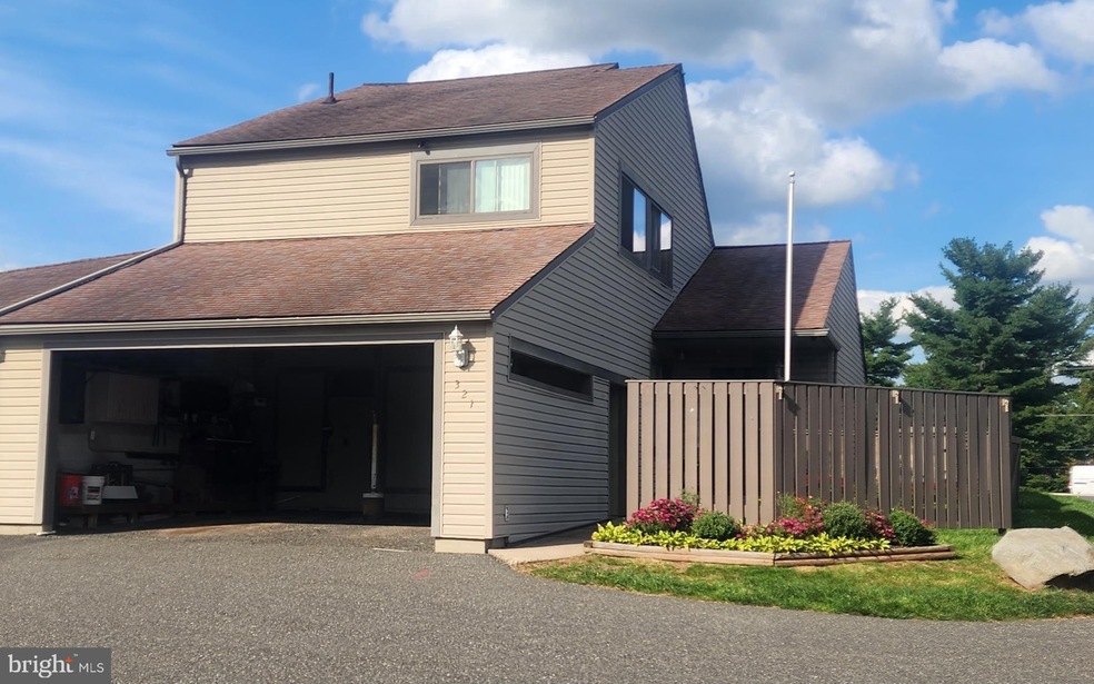 321 Bridge St, Collegeville, PA 19426 MLS PAMC2085540