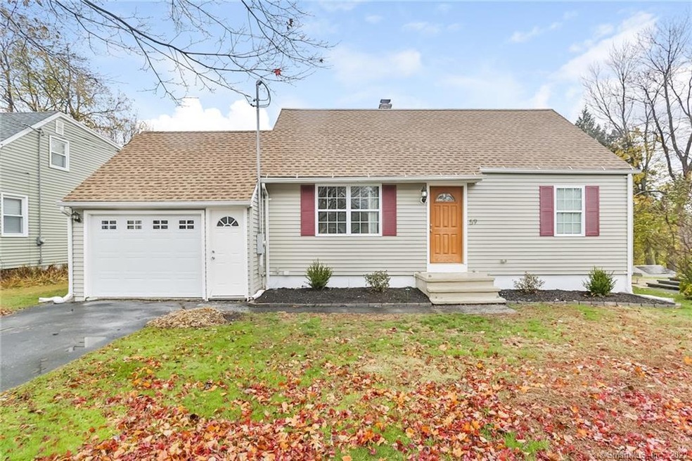 59 Crestwood Ave, Waterbury, CT 06704 - photo 1