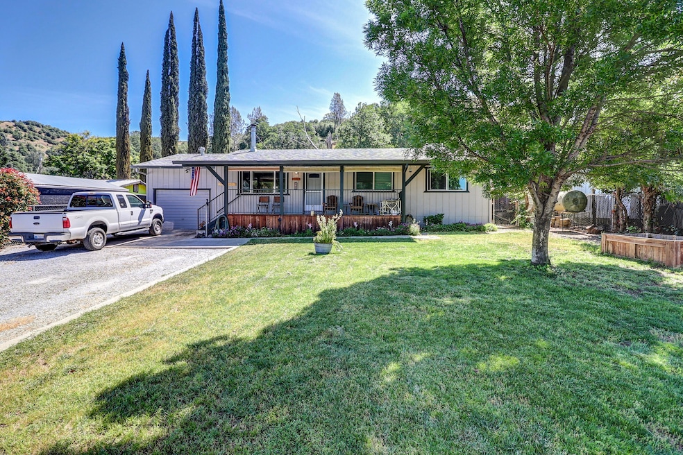 14851 Ravine Road