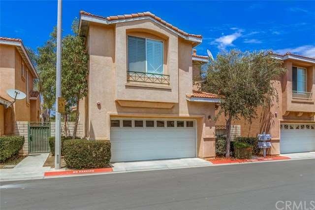 Single Family Detached Home - No common walls.