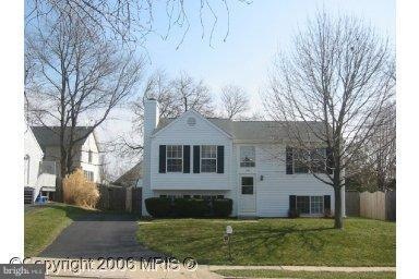 202 Thames Dr, Frederick, MD 21702 - photo 1