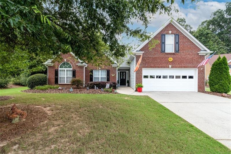 5040 Rolling Rock Dr, Sugar Hill, GA 30518 - photo 1