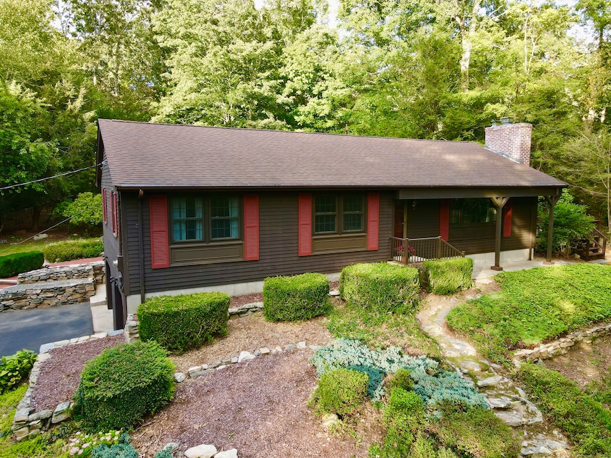 11 Silas Deane Rd, Ledyard, CT 06339 - photo 1