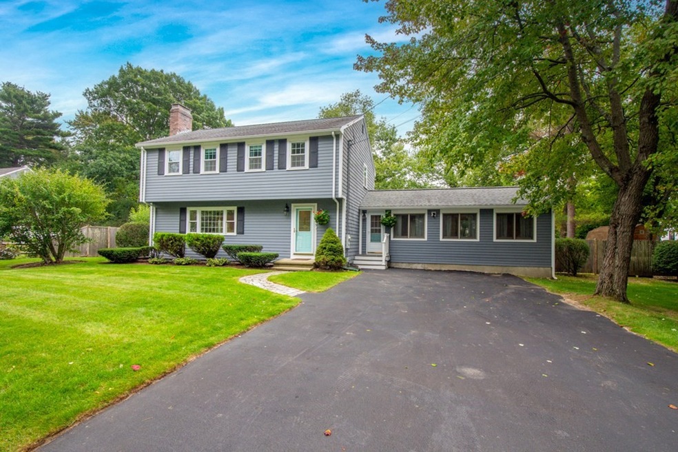 Sold $685,000 • Co-Listing Agent