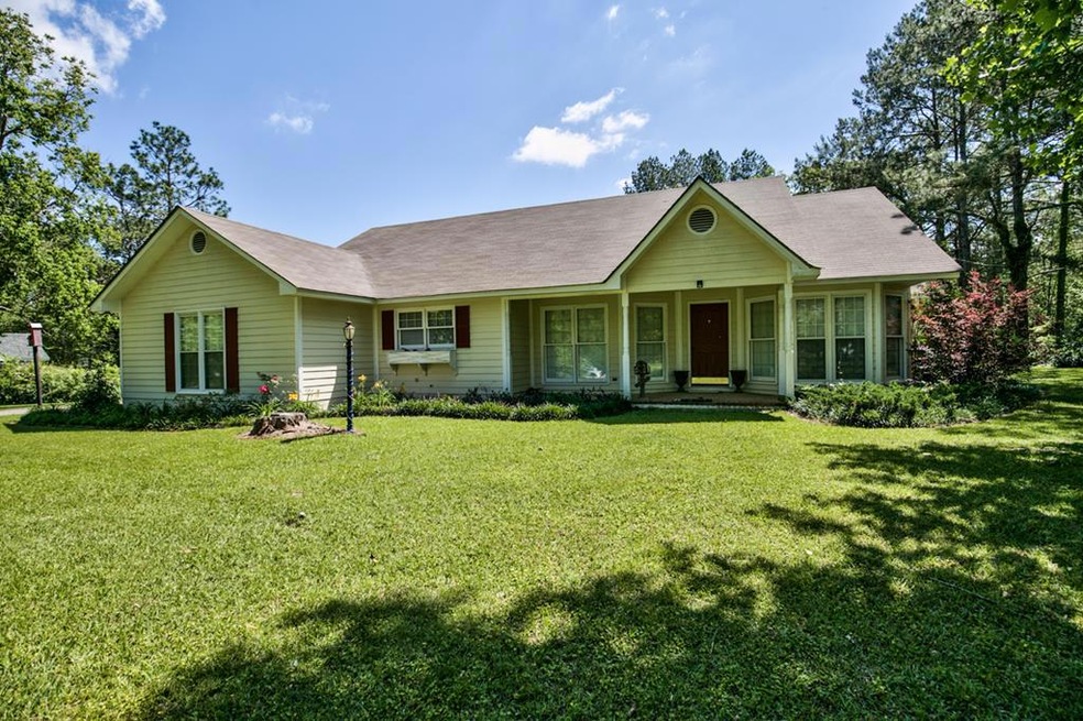 132 Turtle Pond Rd, Bainbridge, GA 39819 - photo 1