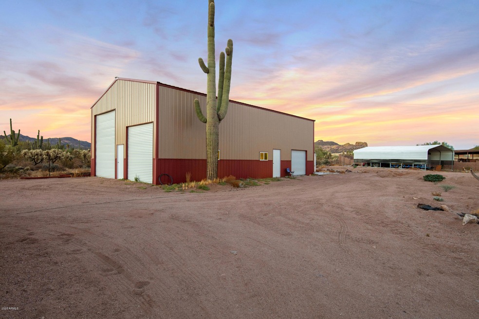 RV Garage and Carport