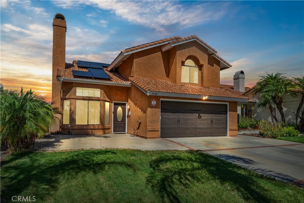 Under Contract $649,500