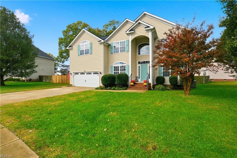 600 Mile Creek Ln, Chesapeake, VA 23322 - photo 1