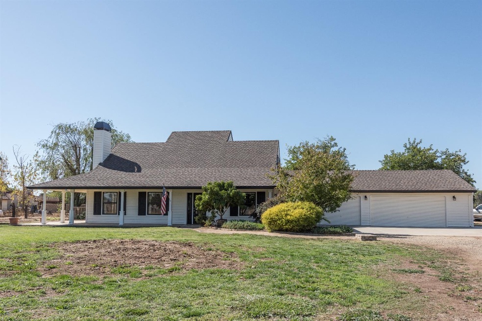 25099 N Fuhrman Rd, Acampo, CA 95220 - photo 1