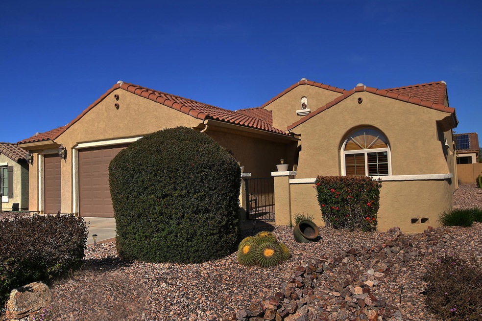 6750 W Noble Prairie Way-large-001-12-Fr