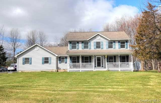 27 Vineyard Ct, Tivoli, NY 12583 - photo 1