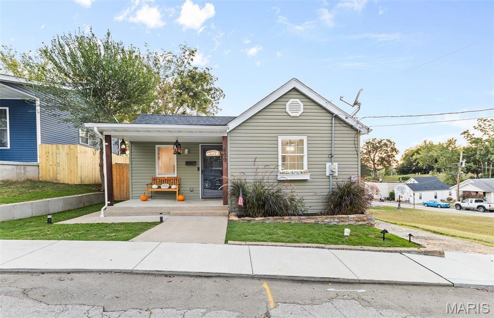 Pending $169,995 • Co-Listing Agent