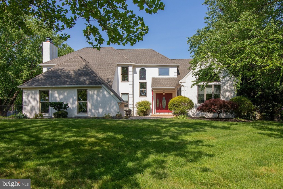 330 Cottonwood Dr, Langhorne, PA 19047 - photo 1