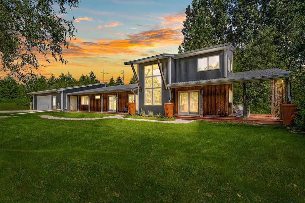 N5978 W Alaska Lake Rd, Algoma, WI 54201 - photo 1