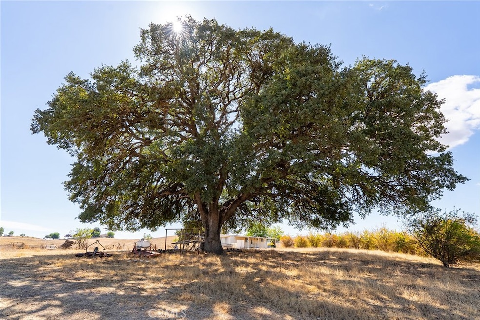 27 Wellsona Rd, Paso Robles, CA 93446 - photo 1