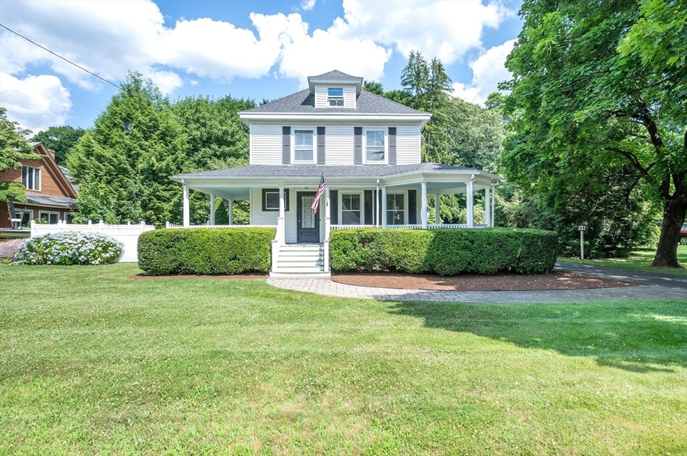 132 Franklin St, Wrentham, MA 02093 - photo 1