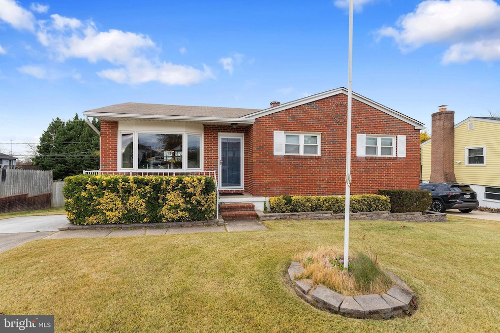 Pending $250,000 • Co-Listing Agent