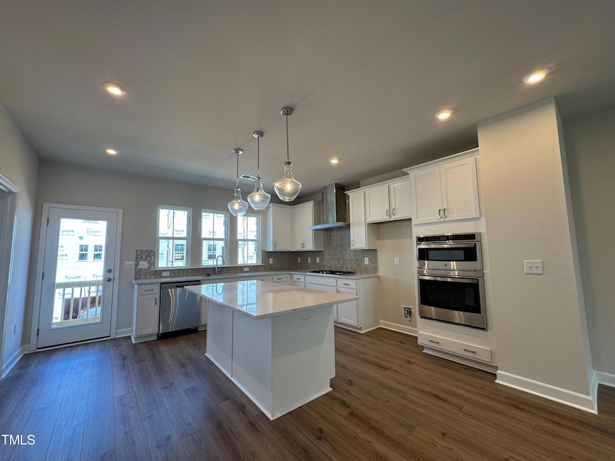 HVM56 kitchen two
