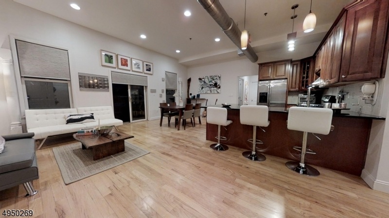 508 2nd St unit 4B, Union City, NJ 07087 - photo 1