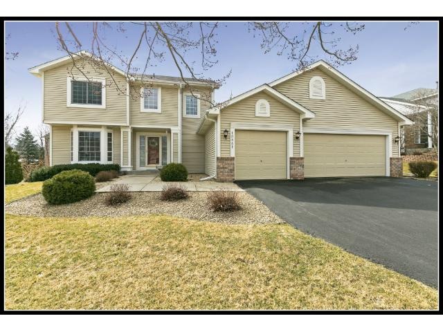 Welcome home to 18461 85th Place North!