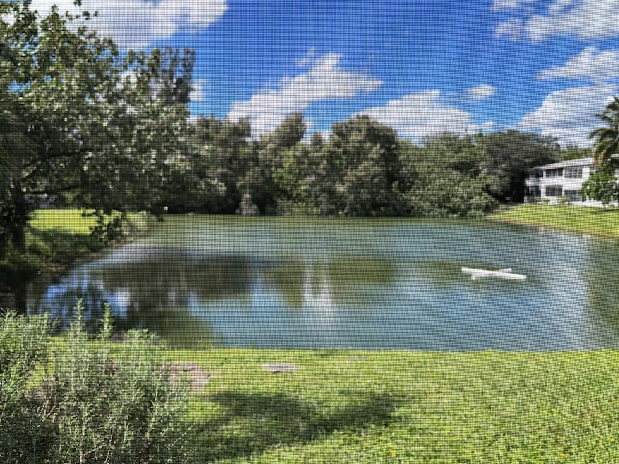 243 Northampton M unit 2430, West Palm Beach, FL 33417 - photo 1